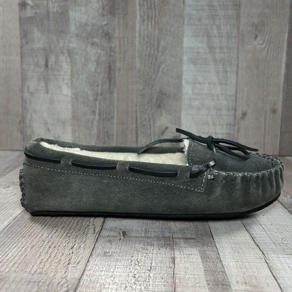Minnetonka Women's Cally Slipper Moccasins Suede Lined Fur Slip On Gray Size 7 - Picture 7 of 12